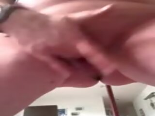 Mature Fingering and Squirting, Free sex video f1 | xHamster